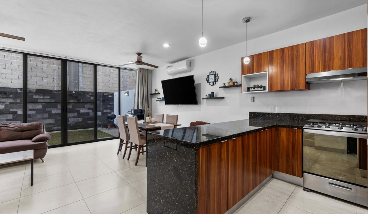 20250916005958397768000000-o