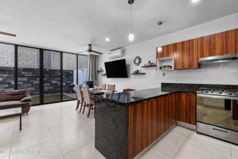 20250916005958397768000000-o